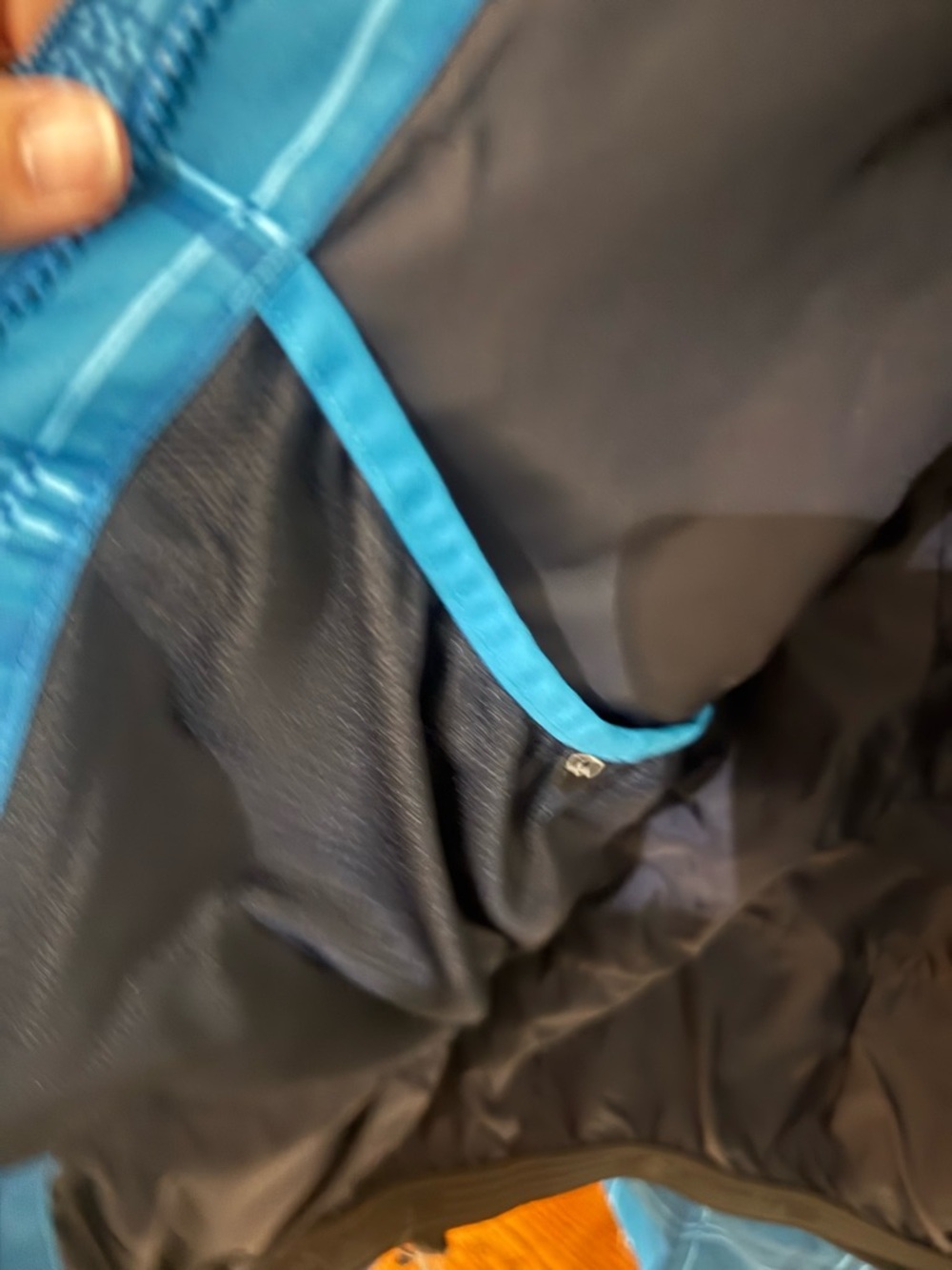 Columbia Blue Plaid Hooded ski jacket. - Picture 6 of 11